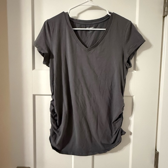 Old Navy Tops - Old Navy Gray Maternity V-Neck Short Sleeve Top